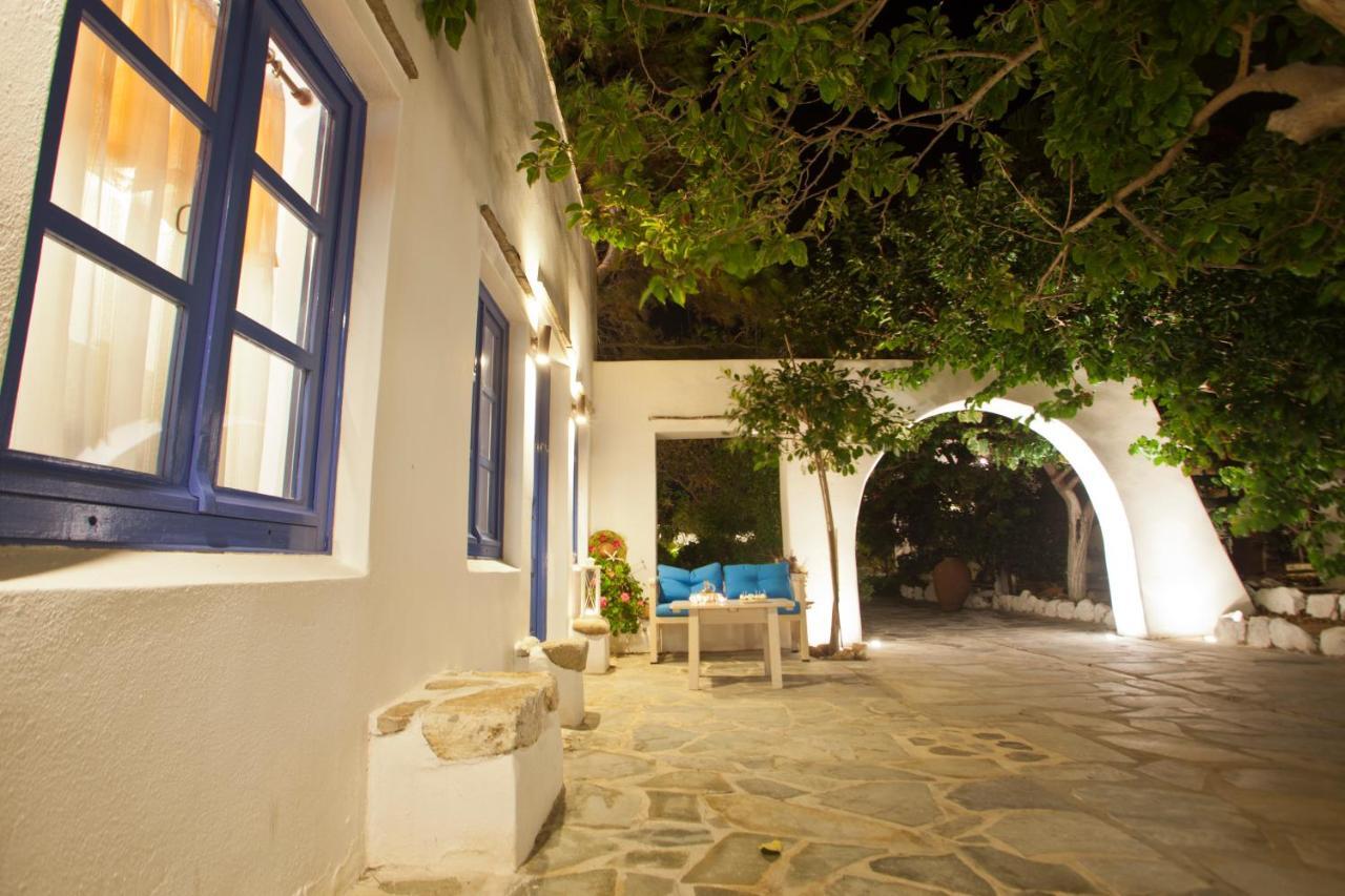 Naxian Queen Luxury Villas & Suites Agia Anna  Esterno foto